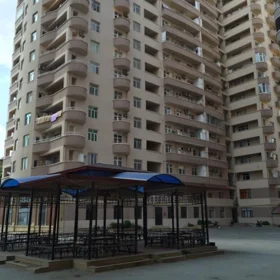 In Baku 73.0 m² apartment is for sale - Image 9