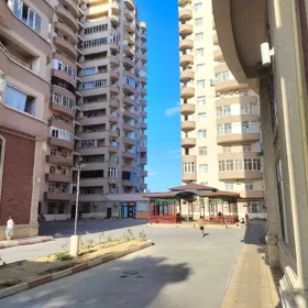 In Baku 73.0 m² apartment is for sale - Image 10