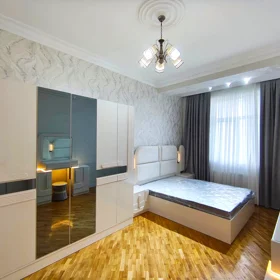 In Baku 75.0 m² apartment is for sale - Image 6