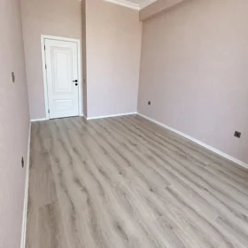 In Baku nan m² apartment is for sale - Image 8