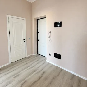 In Baku nan m² apartment is for sale - Image 10