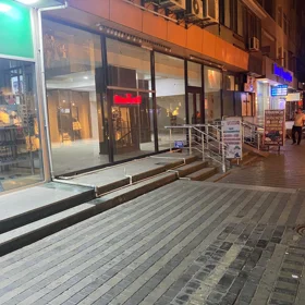 In Baku 20.0 m² commercial is for rent - Image 2