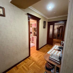 In Baku 90.0 m² apartment is for sale - Image 8