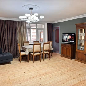 In Baku 75.0 m² apartment is for sale - Image 6