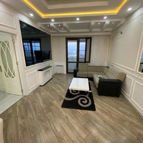 In Baku 80.0 m² apartment is for rent - Image 3
