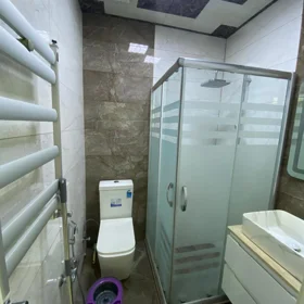 In Baku 80.0 m² apartment is for rent - Image 10