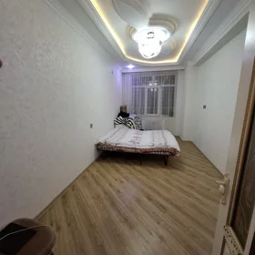 In Baku 167.0 m² apartment is for sale - Image 2