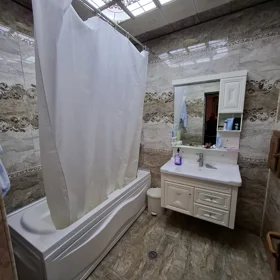 In Baku 167.0 m² apartment is for sale - Image 5