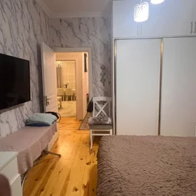 In Khirdalan 80.0 m² house with 3.0 rooms is for sale - Image 2