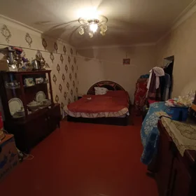 In Baku 48.0 m² apartment is for sale - Image 2