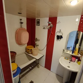 In Baku 48.0 m² apartment is for sale - Image 8