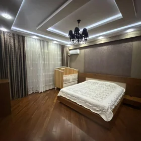 In Xətai rayonu 200.0 m² apartment is for rent - Image 2