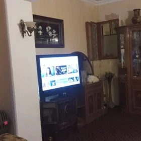 In Baku 70.0 m² apartment is for sale - Image 6