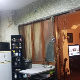 In Baku 70.0 m² apartment is for sale - Image 9