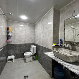 In Sabunçu rayonu 82.0 m² apartment is for sale - Image 8
