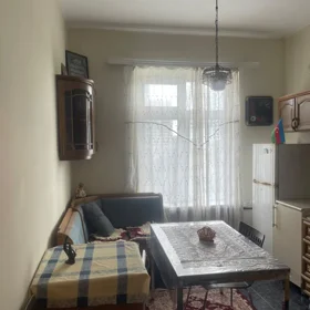 In Baku 65.0 m² apartment is for rent - Image 5