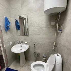 In Baku 65.0 m² apartment is for rent - Image 10
