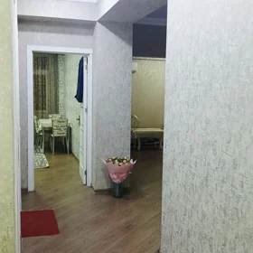 In Baku 150.0 m² apartment is for sale - Image 3