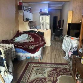 In Baku 40.0 m² apartment is for sale - Image 2