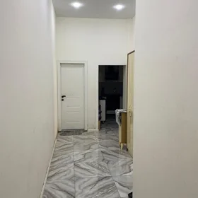 In Baku nan m² apartment is for sale - Image 2