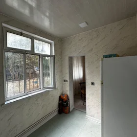 In Baku 50.0 m² apartment is for rent - Image 8