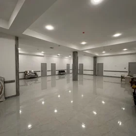 In Baku 2000.0 m² commercial is for rent - Image 5