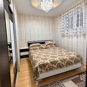 In Baku 75.0 m² apartment is for sale - Image 4
