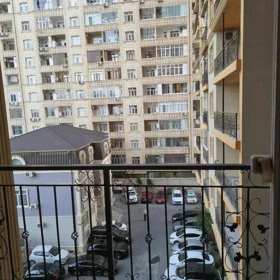 In Binəqədi rayonu 75.0 m² apartment is for rent - Image 3