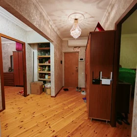 In Baku 80.0 m² apartment is for sale - Image 10