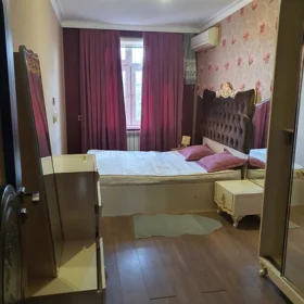 In Baku 75.0 m² apartment is for sale - Image 3