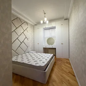 In Khirdalan 78.0 m² apartment is for sale - Image 10
