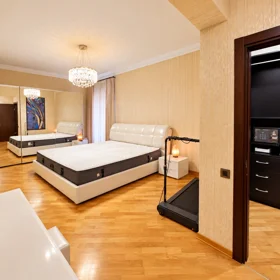 In Baku 150.0 m² apartment is for rent - Image 7