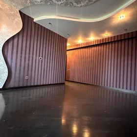 In Baku 200.0 m² apartment is for sale - Image 10