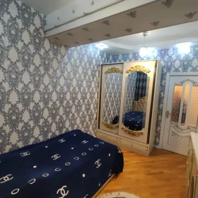In Baku 100.0 m² apartment is for sale - Image 8