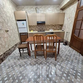 In Baku 60.0 m² apartment is for rent - Image 3