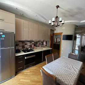 In Baku nan m² apartment is for sale - Image 2