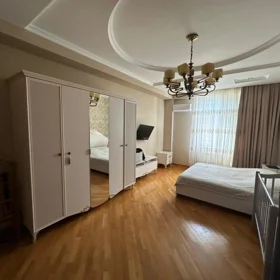In Baku nan m² apartment is for sale - Image 5