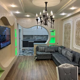 In Baku 125.0 m² apartment is for rent - Image 3