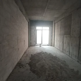 In Baku 234.0 m² apartment is for sale - Image 3