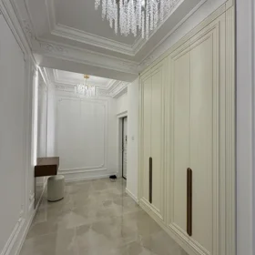 In Baku 117.0 m² apartment is for sale - Image 9
