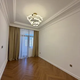 In Baku 117.0 m² apartment is for sale - Image 10