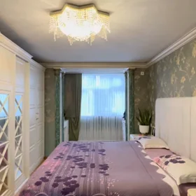 In Baku 135.0 m² apartment is for sale - Image 2