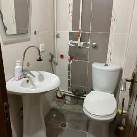 In Khirdalan 80.0 m² apartment is for rent - Image 2