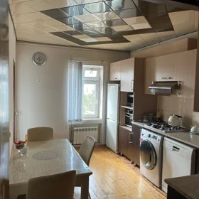 In Khirdalan 80.0 m² apartment is for rent - Image 5