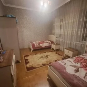 In Ganja 60.0 m² house with 2.0 rooms is for sale - Image 3