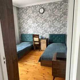 In Khirdalan 120.0 m² house with 4.0 rooms is for rent - Image 2