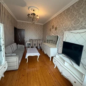 In Baku 63.0 m² apartment is for sale - Image 3