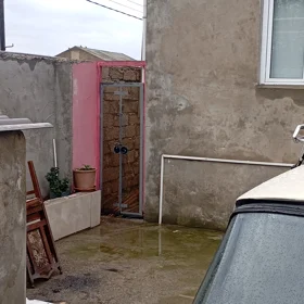 In Suraxanı rayonu 80.0 m² house with 3.0 rooms is for sale - Image 5