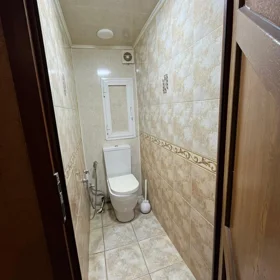 In Baku 70.0 m² apartment is for rent - Image 9