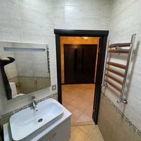 In Baku 118.0 m² apartment is for sale - Image 5